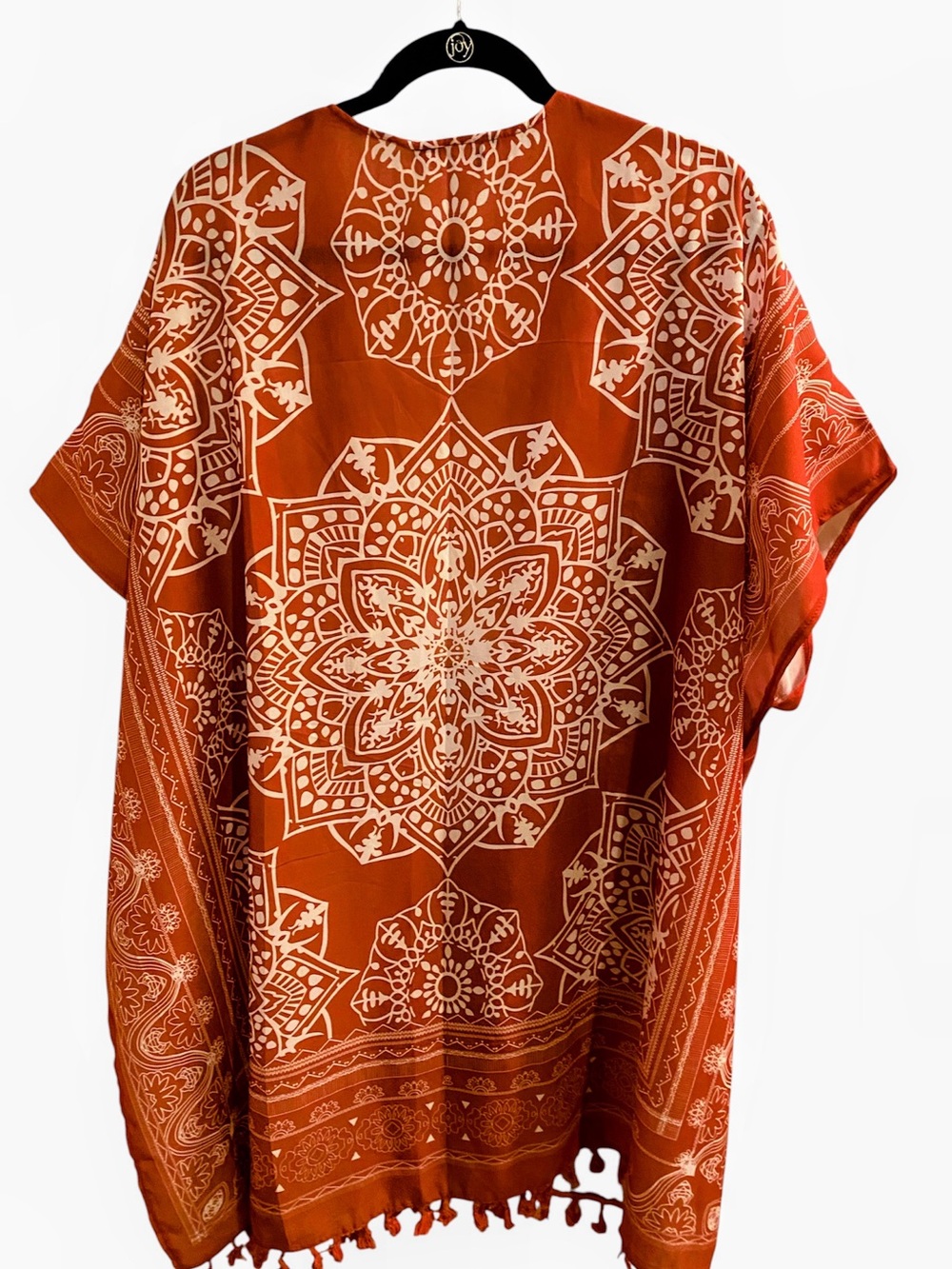 Dokotoo Floral Bandana Print Kimono
Color Dusty Rose
Size OS
NWOT - Picture 5 of 7